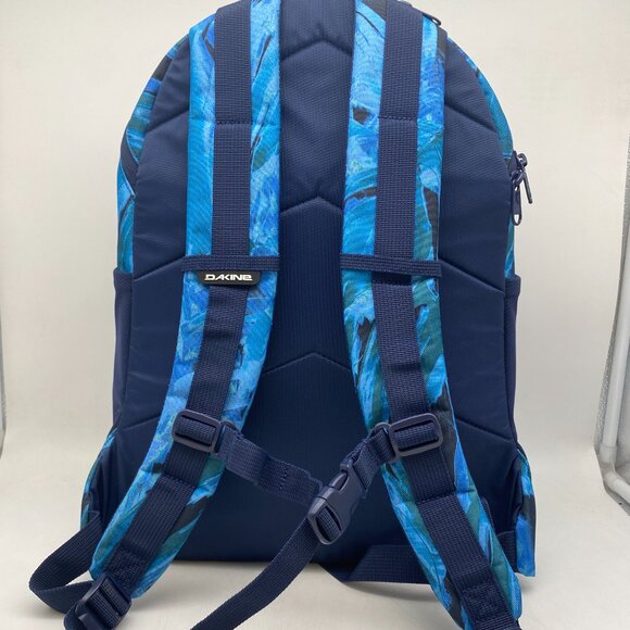 ☆Holiday Sale☆ Dakine WNDR Pack 18L Backpack Blue Hana Print With Safety Whistle - Picture 3 of 5